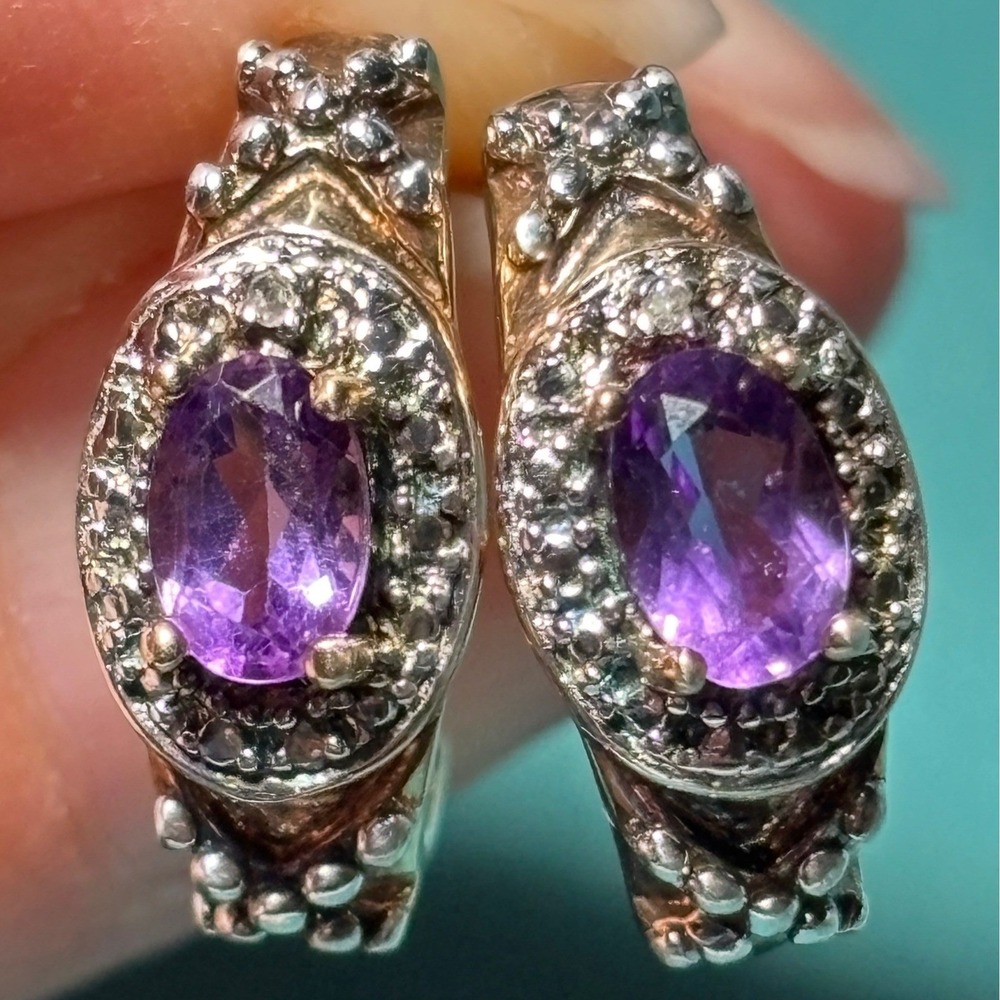 Vintage Style Amethyst Gold Tone Halo Crossover Huggie Hoop Earrings Purple